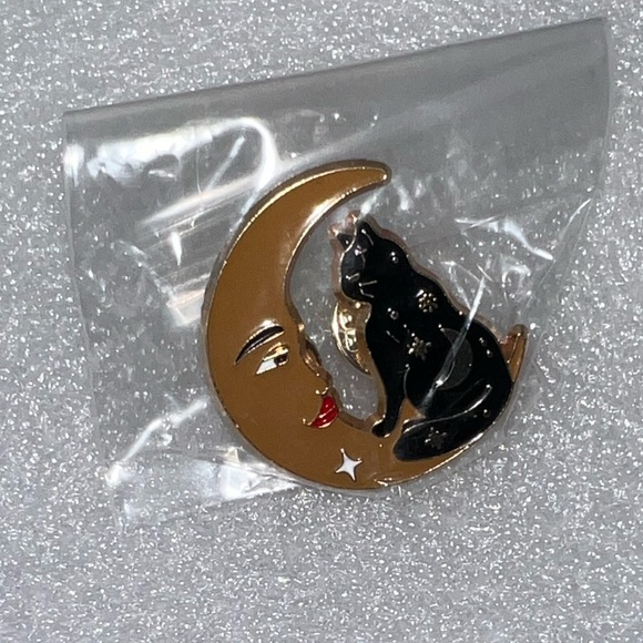 $2 WITCH CAT PIN/BROOCH. ENAMEL/METAL. NEW. $2 WITH ANY $10 ORDER OR MORE - Picture 3 of 16